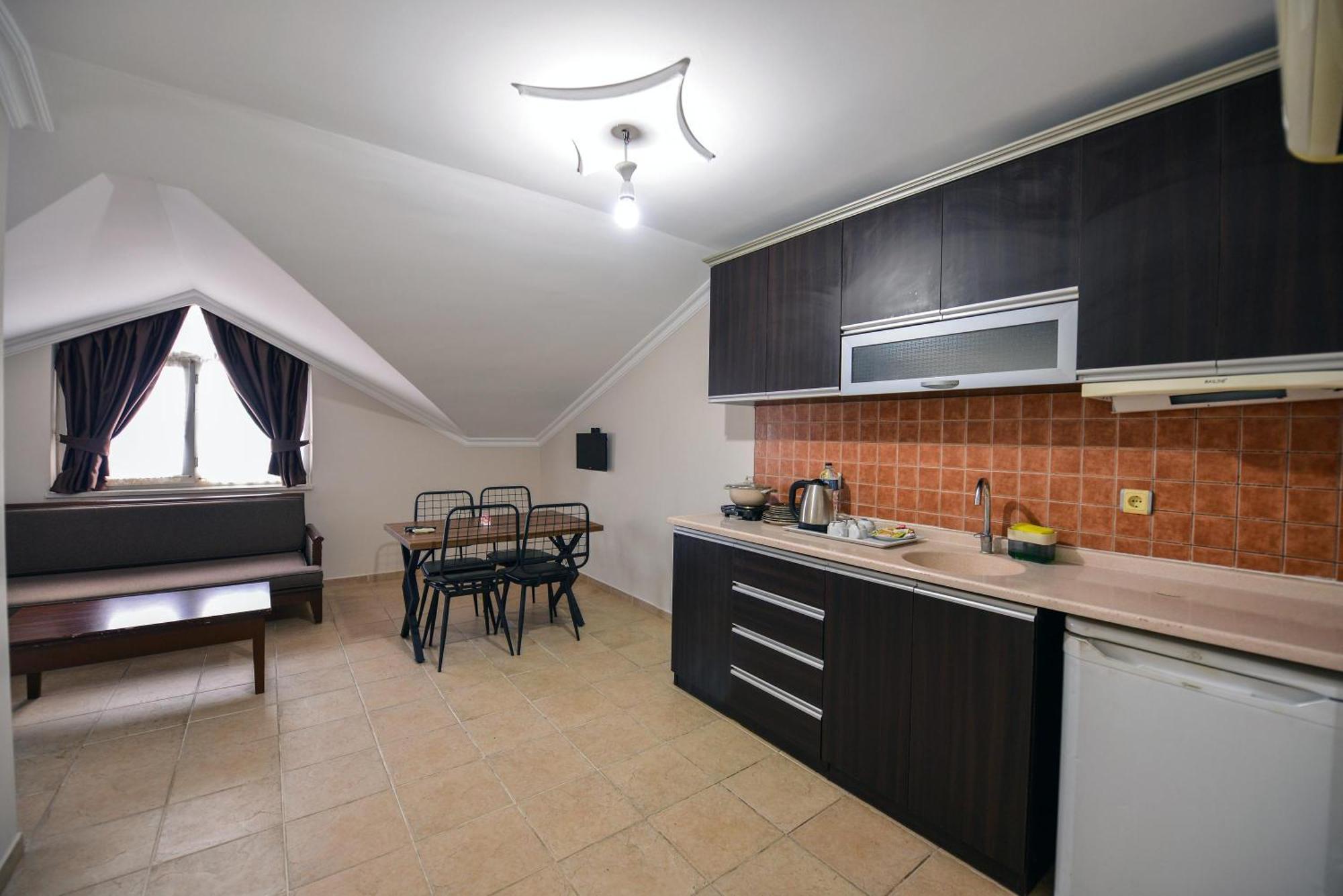 City Inn Family Apart Antalya Buitenkant foto